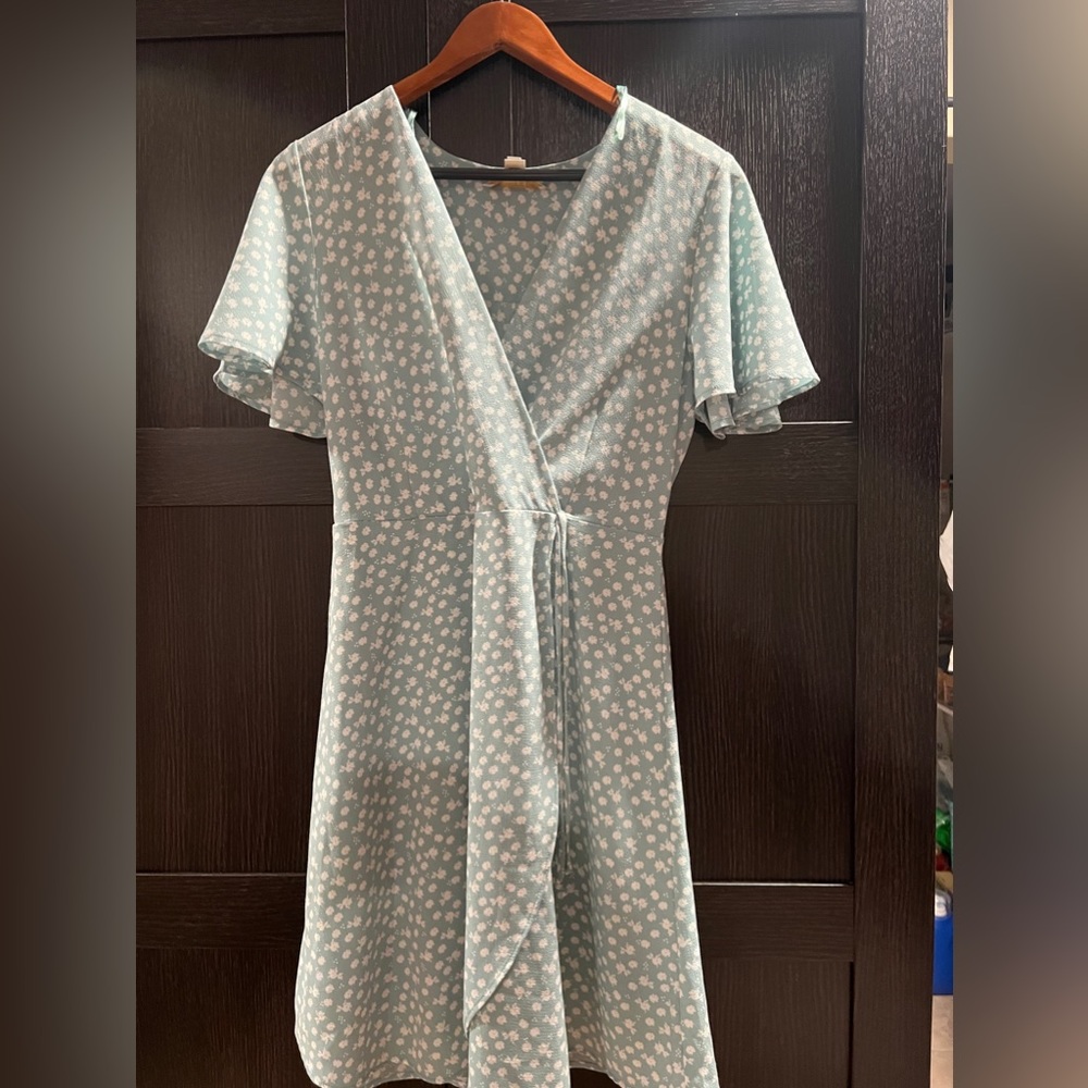 Light mint green dress mini white floral pattern.  Large